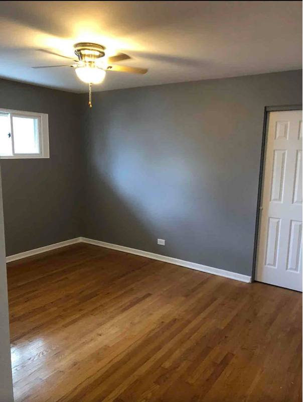 Apartment for rent at 4934 Prospect Ave, Downers Grove, IL 60515
