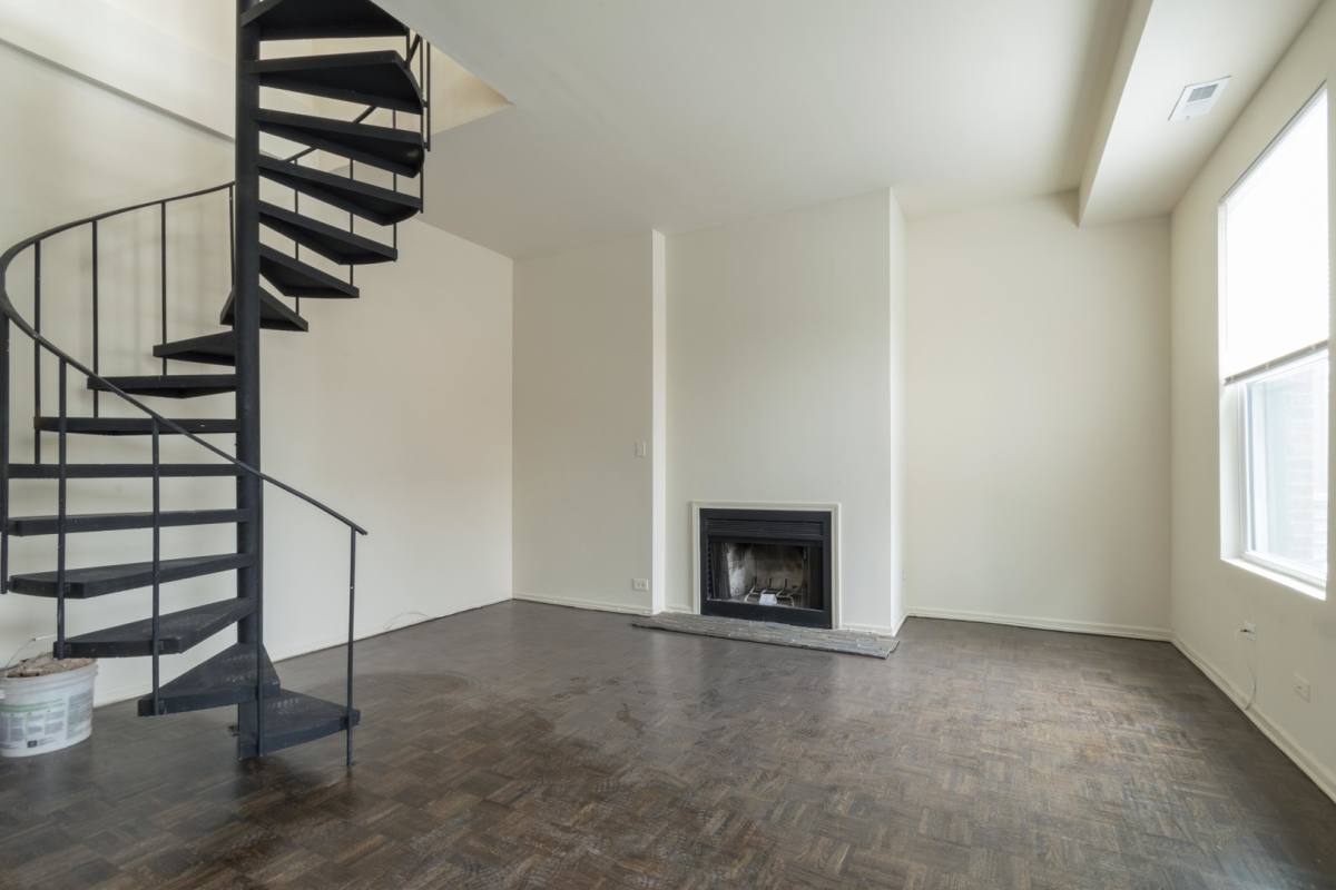 Apartment for rent at 3751 N Halsted St #214, Chicago, IL 60613