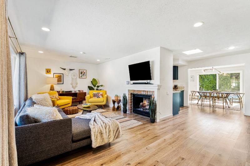 House for rent at 2950 N Bahada Rd, Palm Springs, CA 92262