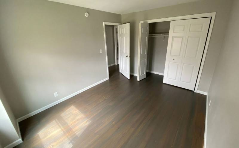 Townhouse for rent at 121 E 35th St, Davenport, IA 52806