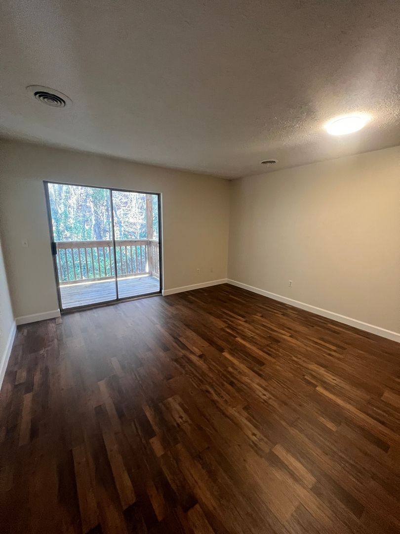 Apartment for rent at 3180 Hickory Dr, Pigeon Forge, TN 37863