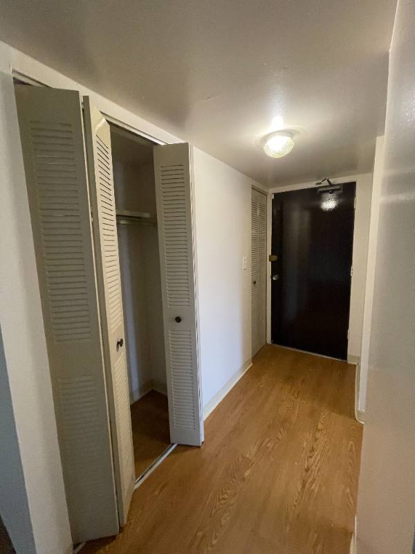 Apartment for rent at 338 N Green Bay Rd #1102, Waukegan, IL 60085