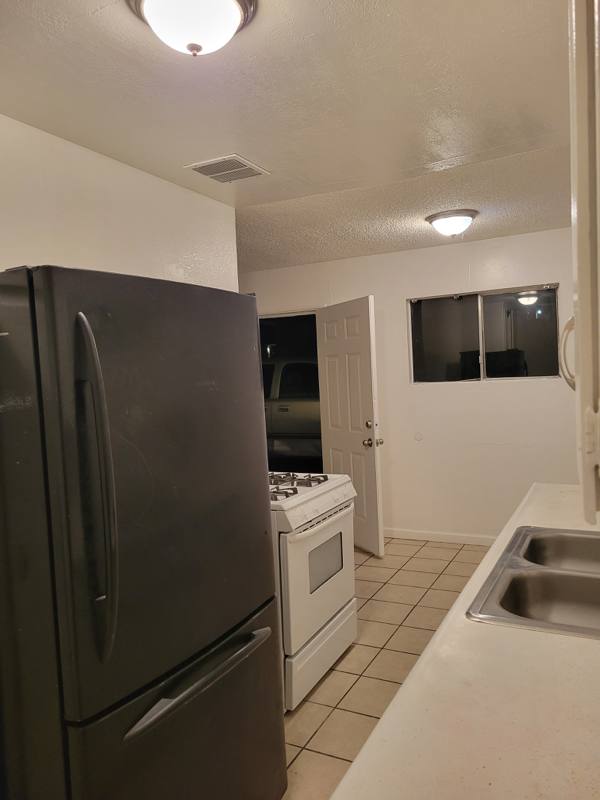 Apartment for rent at 648 W Buena Vista St #648, Barstow, CA 92311