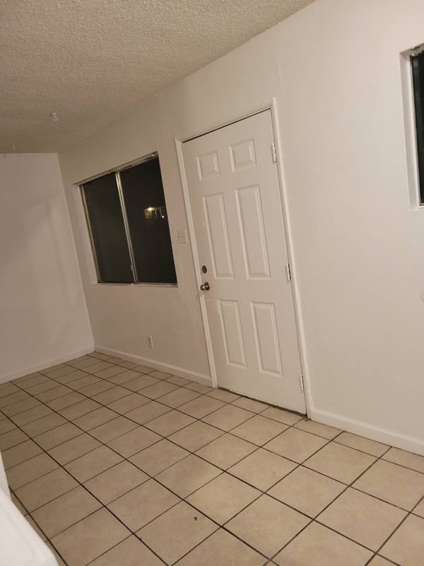 Apartment for rent at 648 W Buena Vista St #648, Barstow, CA 92311