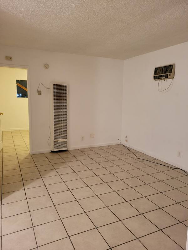 Apartment for rent at 648 W Buena Vista St #648, Barstow, CA 92311