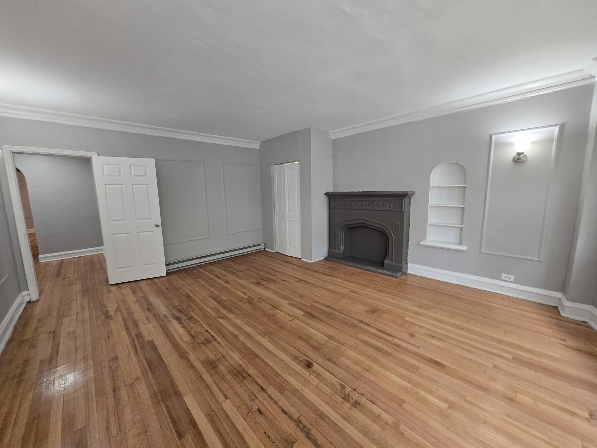 Apartment for rent at 8346 S Maryland #2, Chicago, IL 60619