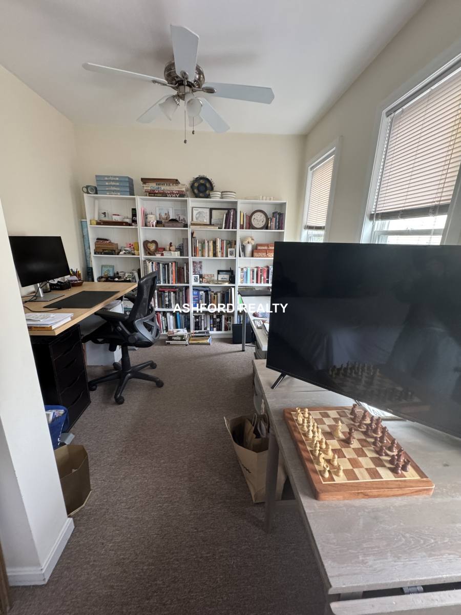 Apartment for rent at 180 Walnut St #2, Watertown, MA 02472