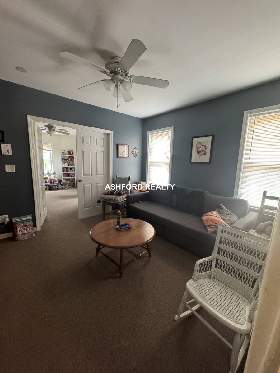 Apartment for rent at 180 Walnut St #2, Watertown, MA 02472