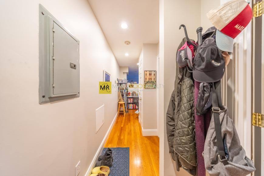 Apartment for rent at 1720 Beacon St #B, Brookline, MA 02445