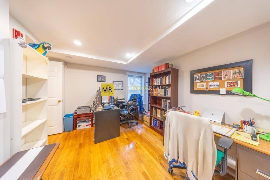Apartment for rent at 1720 Beacon St #B, Brookline, MA 02445