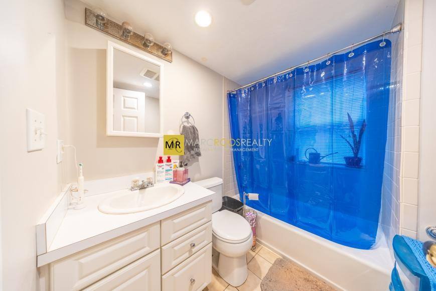 Apartment for rent at 1720 Beacon St #B, Brookline, MA 02445