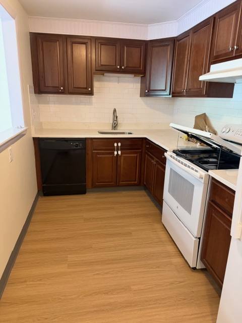 Apartment for rent at 52 Main St #2L, Stoneham, MA 02180