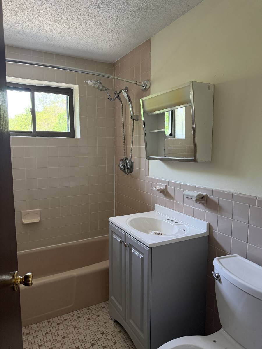 Apartment for rent at 980 Main St #48, Woburn, MA 01801