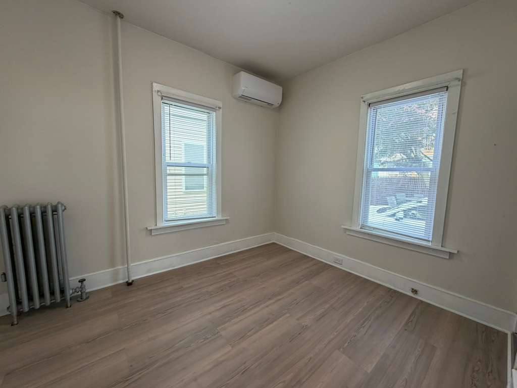 Apartment for rent at 585 Chestnut St #1, Springfield, MA 01107