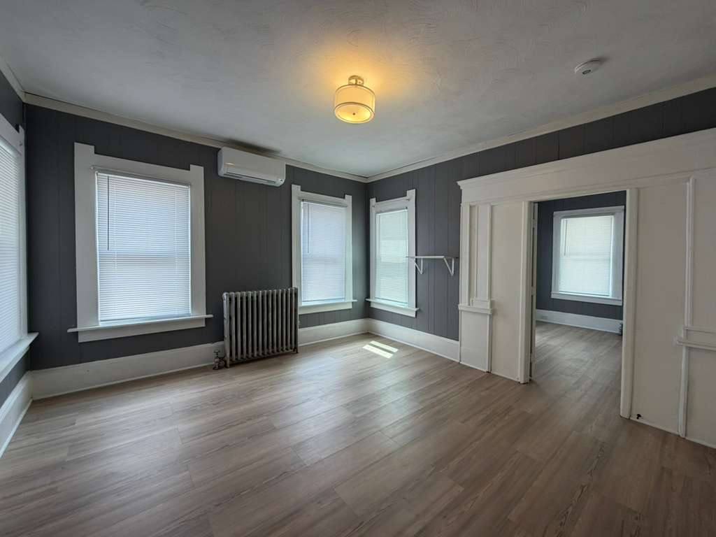 Apartment for rent at 585 Chestnut St #1, Springfield, MA 01107