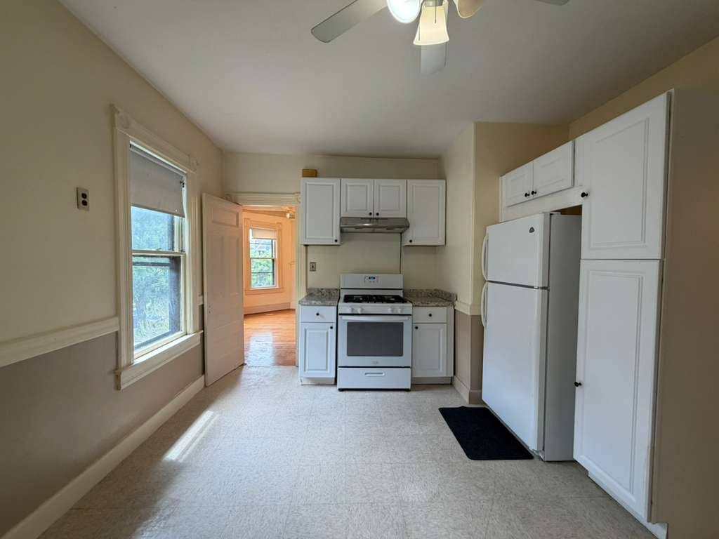 Apartment for rent at 65 Firglade Ave #2, Springfield, MA 01108