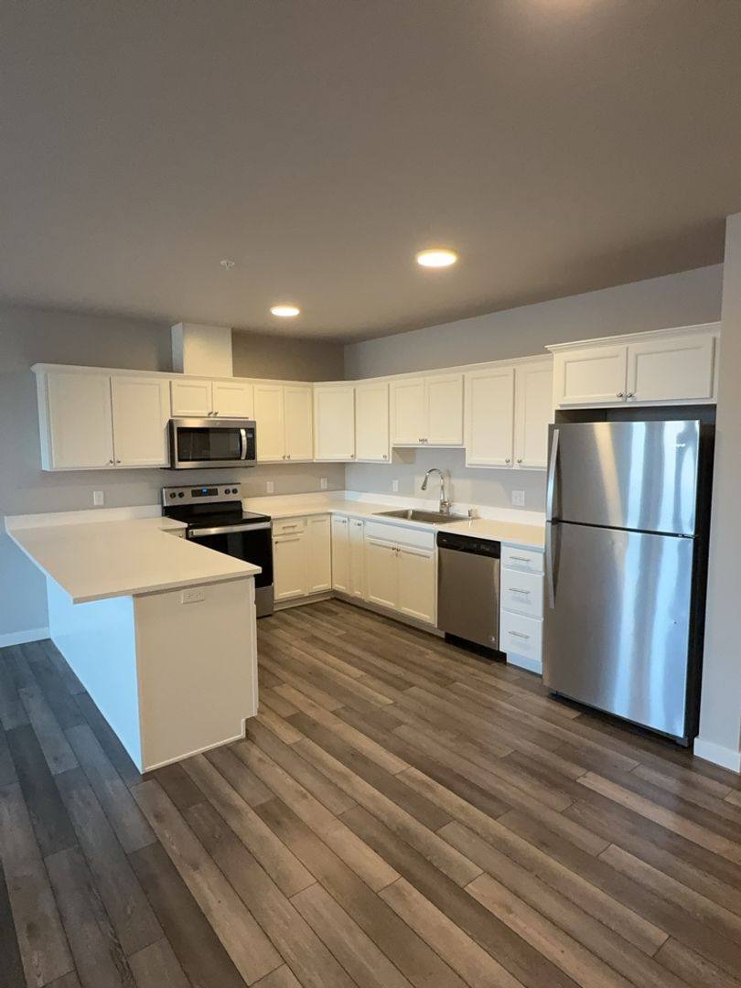Apartment for rent at 1215 12th St, Bellingham, WA 98225