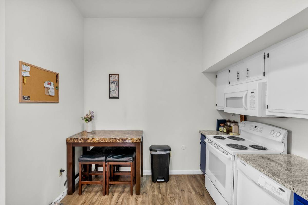 Apartment for rent at 100 W High St, Topton, PA 19562