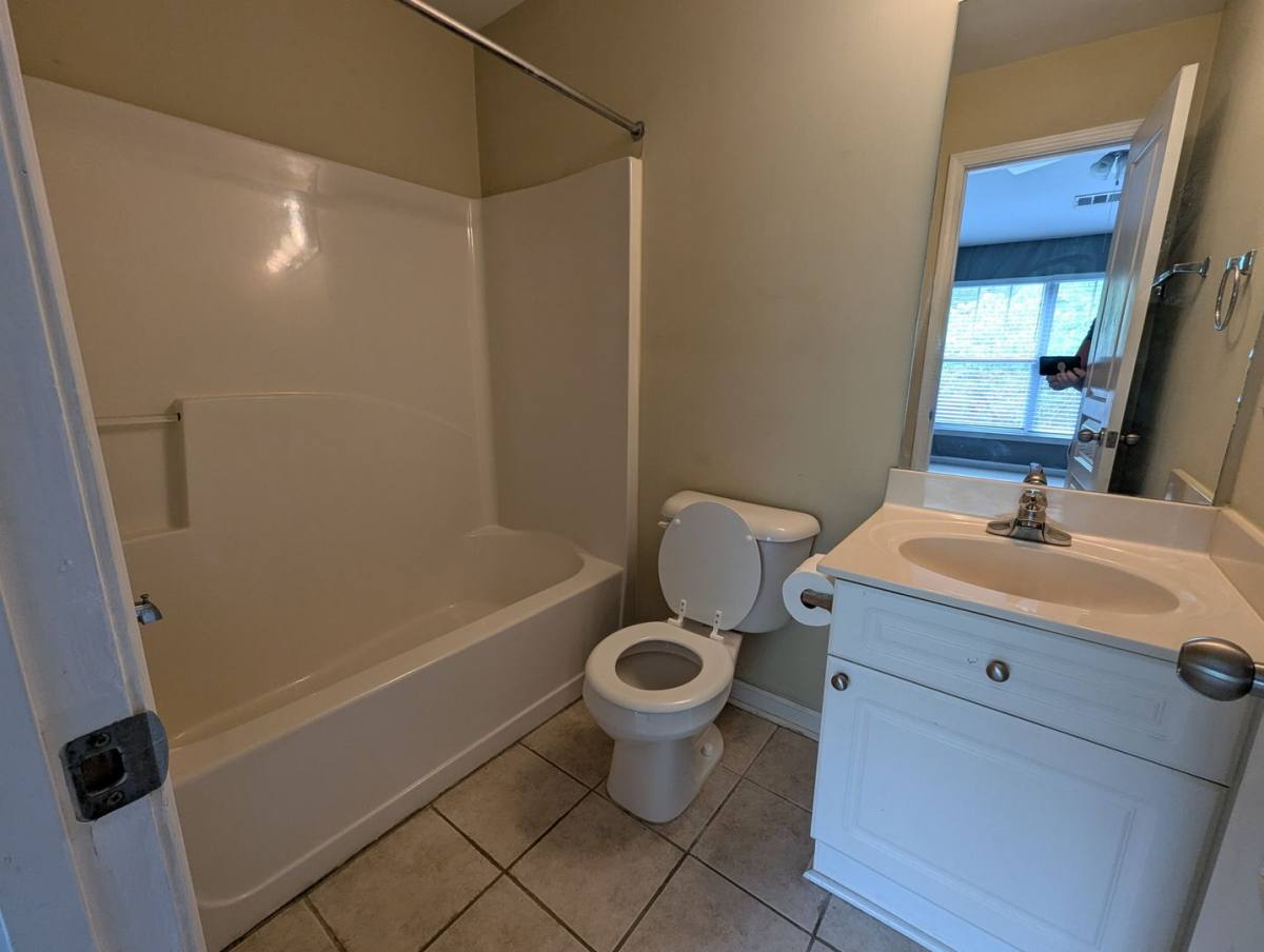 House for rent at 490 Barnett Shoals Rd #913, Athens, GA 30605