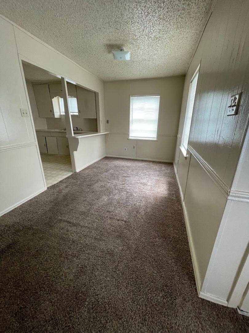 House for rent at 500 Loraine Dr, Greenville, TX 75401
