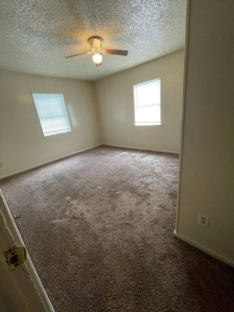 House for rent at 500 Loraine Dr, Greenville, TX 75401