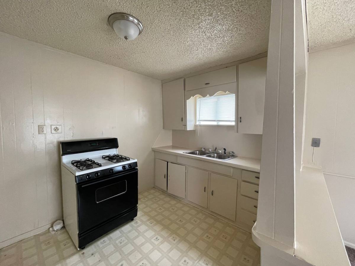 House for rent at 500 Loraine Dr, Greenville, TX 75401