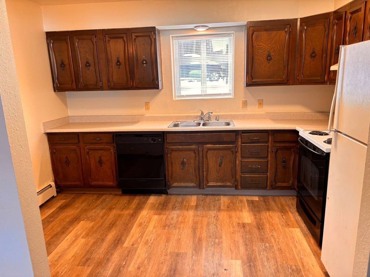 Apartment for rent at 1916 Beaver Place, Anchorage, AK 99504