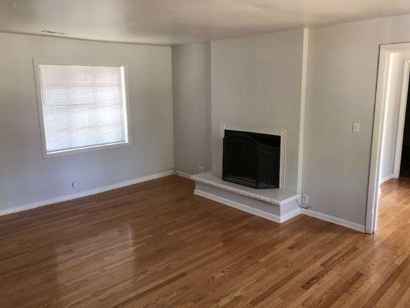 House for rent at 842 7th St, Willowbrook, IL 60527