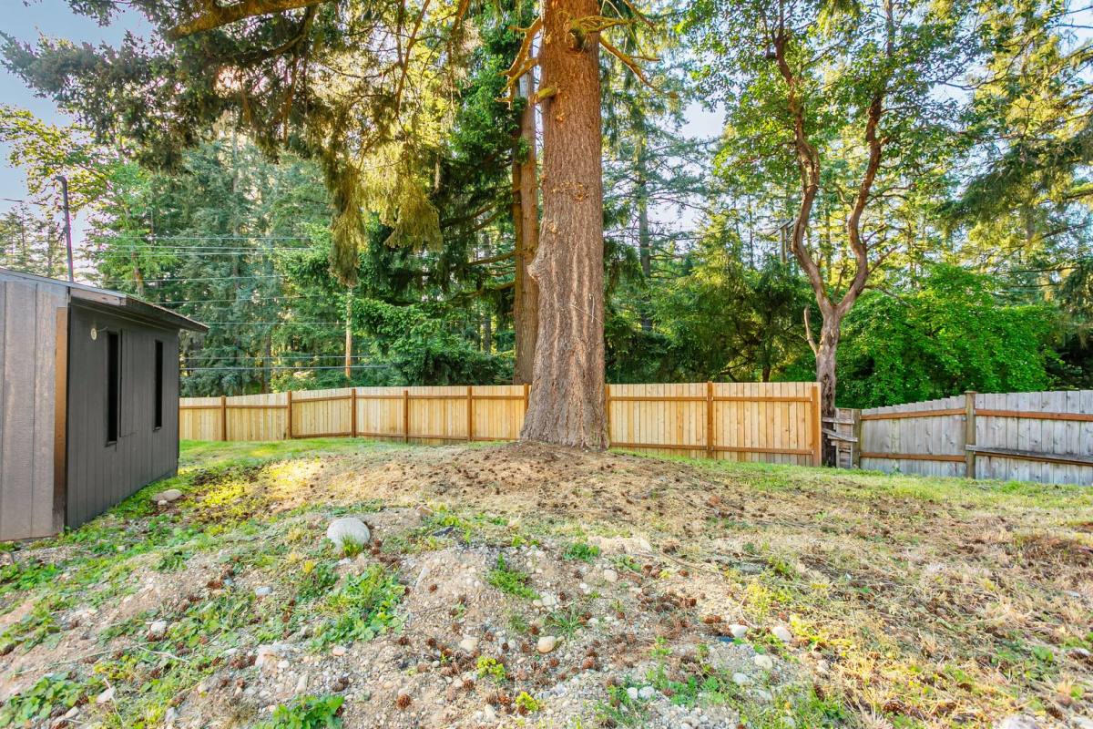Apartment for rent at 4919 Waller Rd E, Tacoma, WA 98443