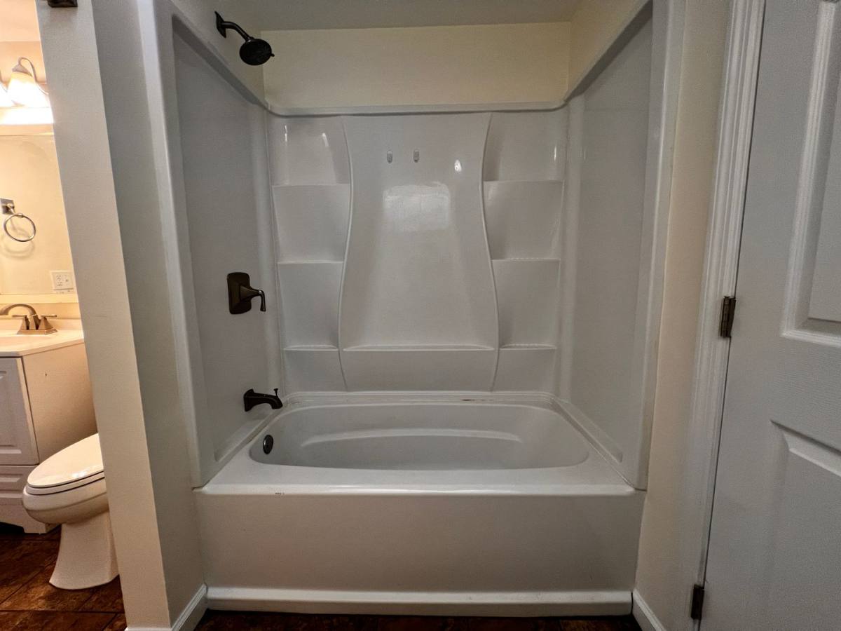 Apartment for rent at 86 Main St, Coeymans, NY 12045