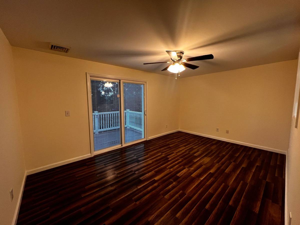 Apartment for rent at 86 Main St, Coeymans, NY 12045
