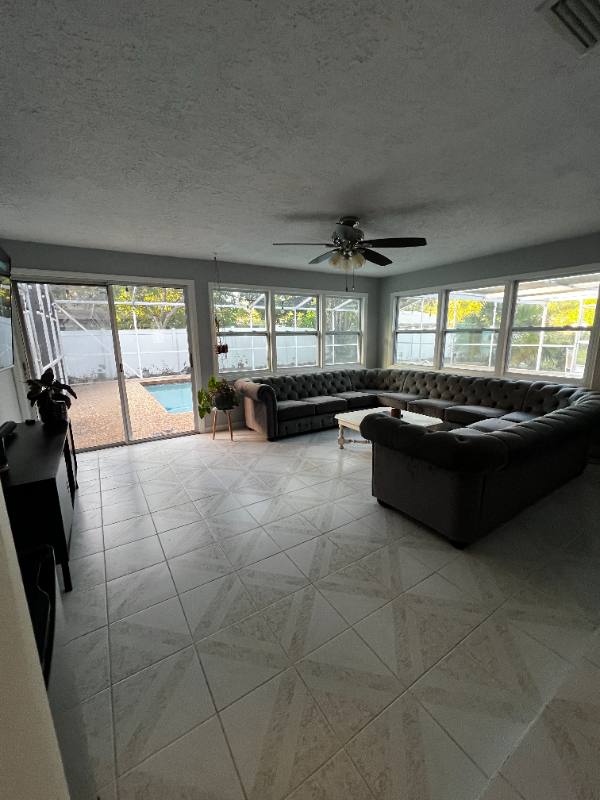 House for rent at 4038 Prado Dr, Sarasota, FL 34235