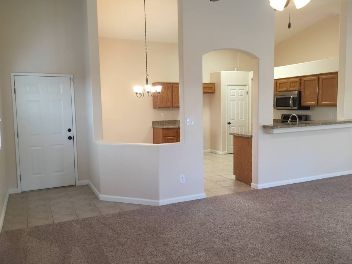 House for rent at 8502 Mainsail Dr, Bakersfield, CA 93312