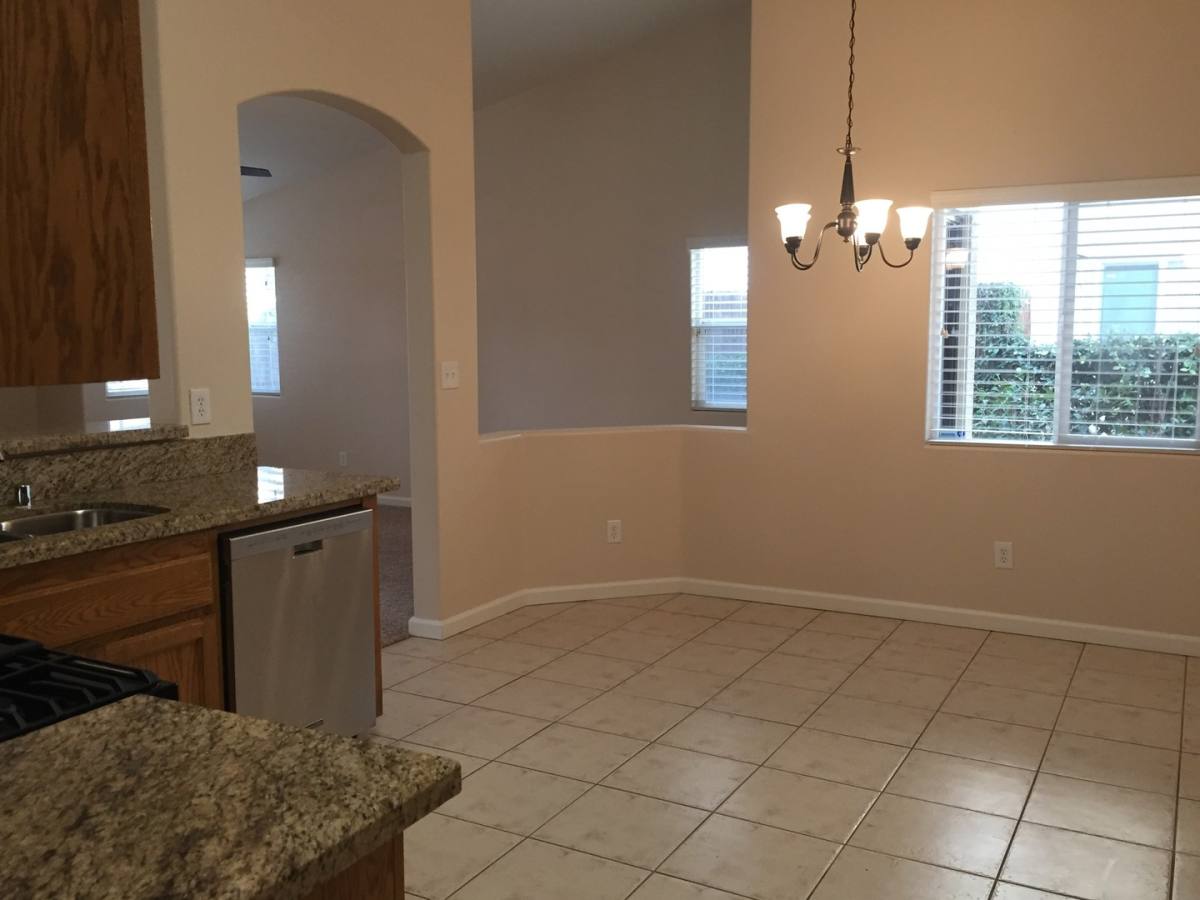 House for rent at 8502 Mainsail Dr, Bakersfield, CA 93312
