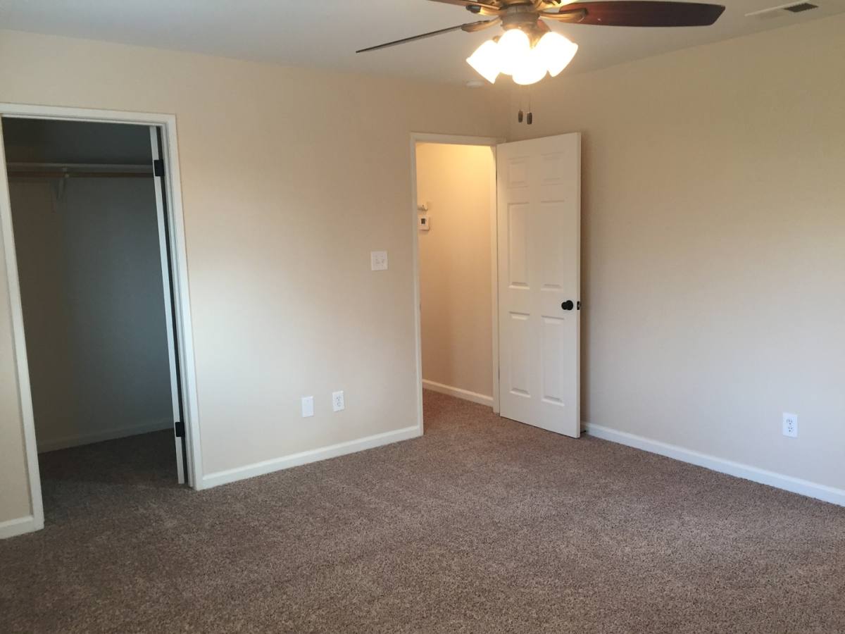 House for rent at 8502 Mainsail Dr, Bakersfield, CA 93312