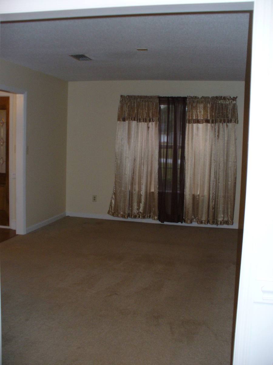 House for rent at 1013 Pleasant Valley Dr, Hephzibah, GA 30815