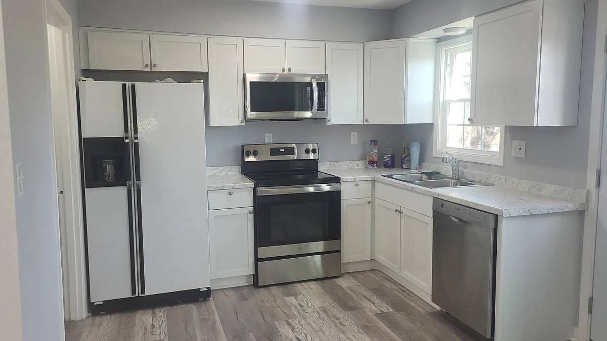 Townhouse for rent at 5033 Wabash Place, Louisville, KY 40214