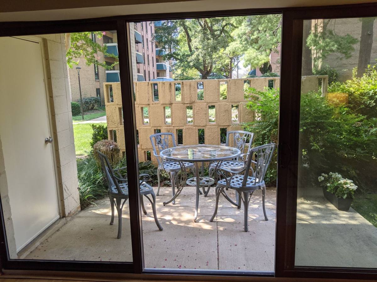 Apartment for rent at 6135 Leesburg Pike, Falls Church, VA 22041