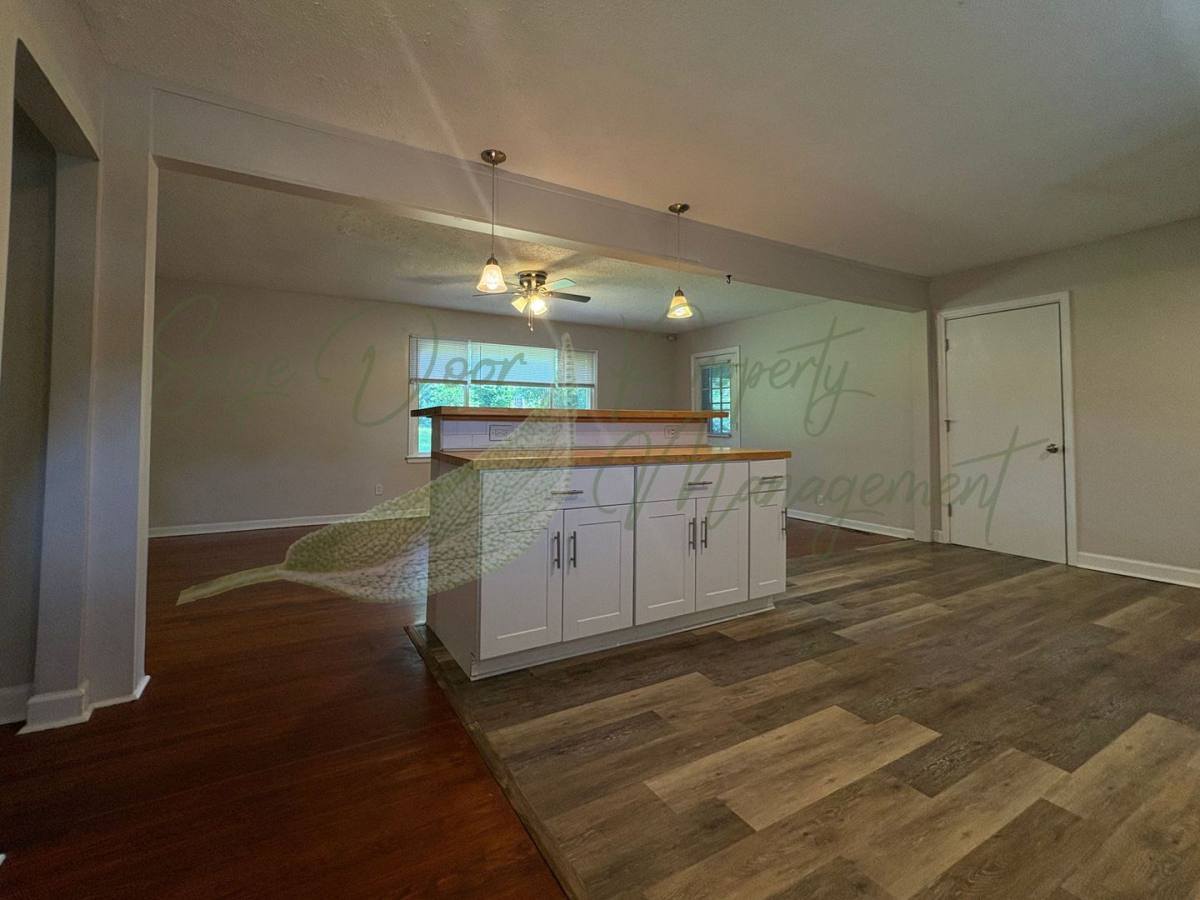 Townhouse for rent at 8800 E 71st Terrace, Kansas City, MO 64133