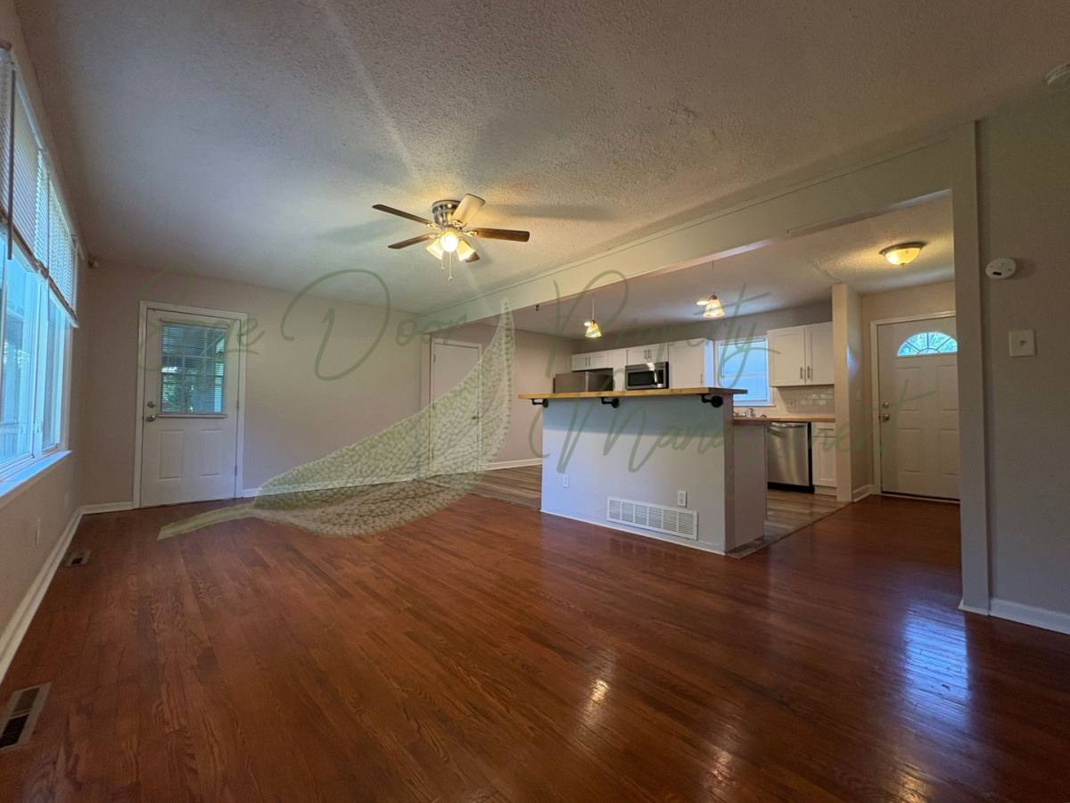 Townhouse for rent at 8800 E 71st Terrace, Kansas City, MO 64133