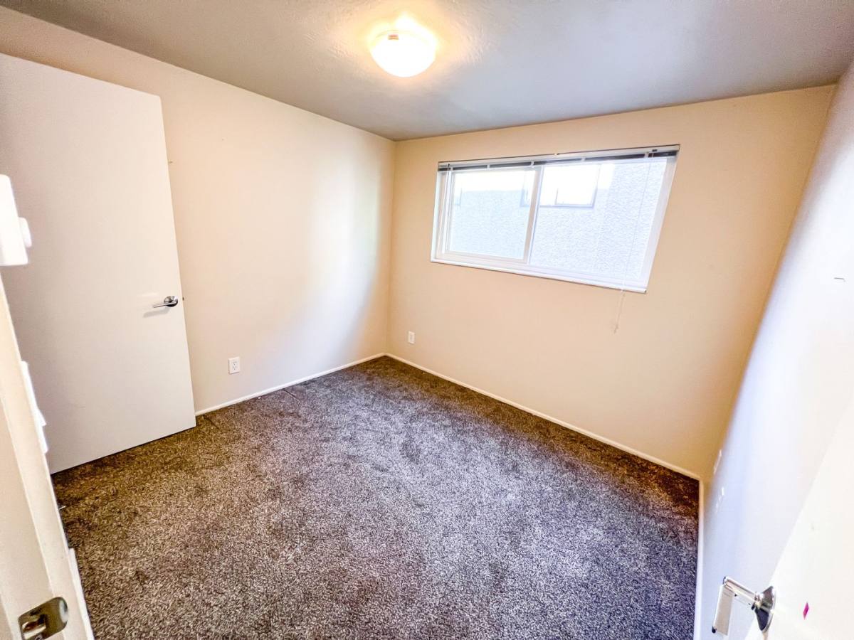 Apartment for rent at 5233 15th Ave NE, Seattle, WA 98105