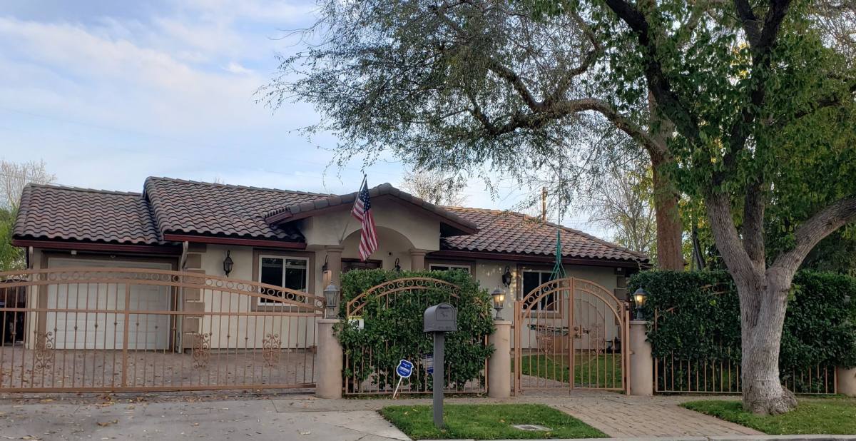 House for rent at 4940 Dobkin Ave, Tarzana, CA 91356