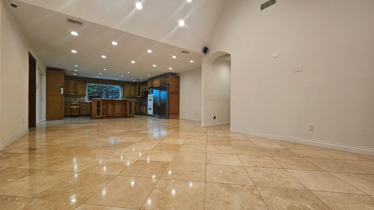 House for rent at 4940 Dobkin Ave, Tarzana, CA 91356