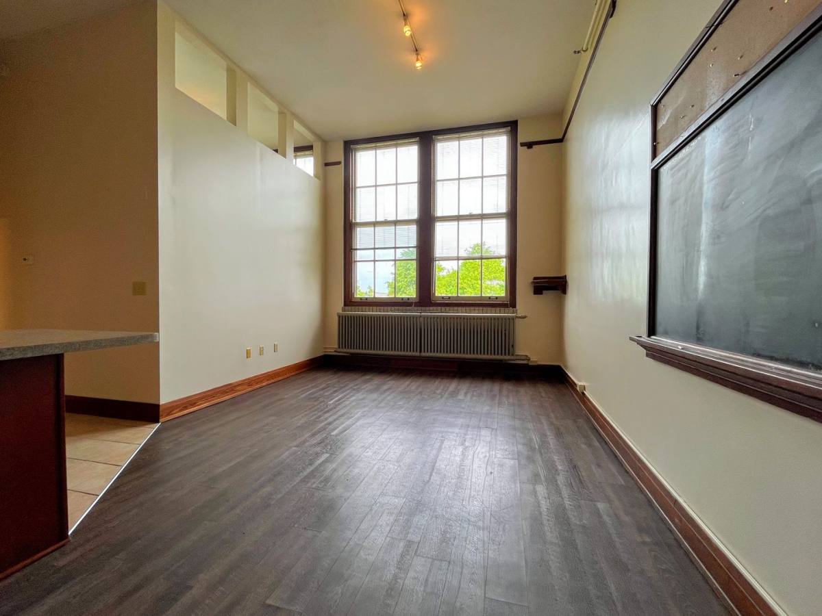 Apartment for rent at 257 Lafayette Ave, Buffalo, NY 14213