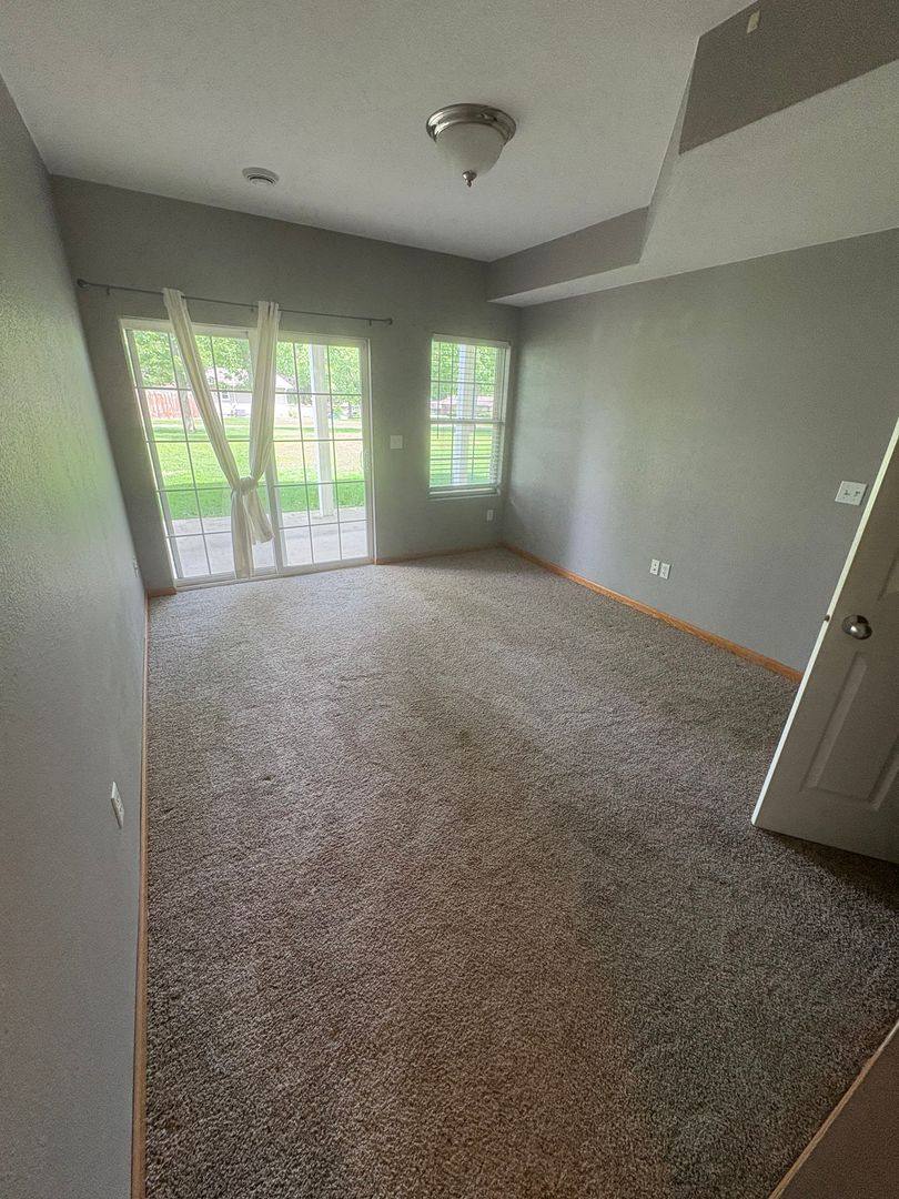 House for rent at 3852 Jay Lane, Waterloo, IA 50701