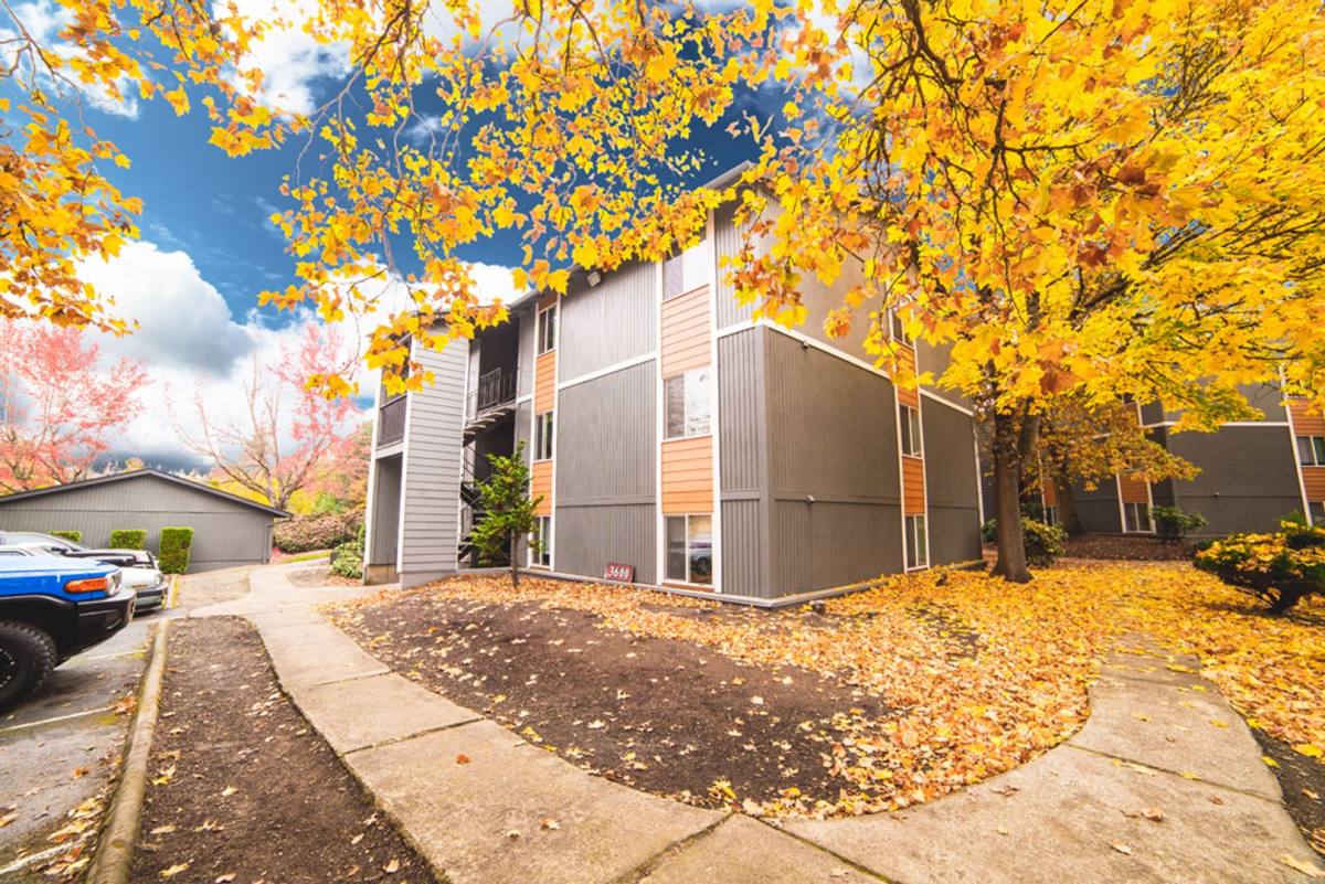 Apartment for rent at 3660 SW 117th Ave, Beaverton, OR 97005