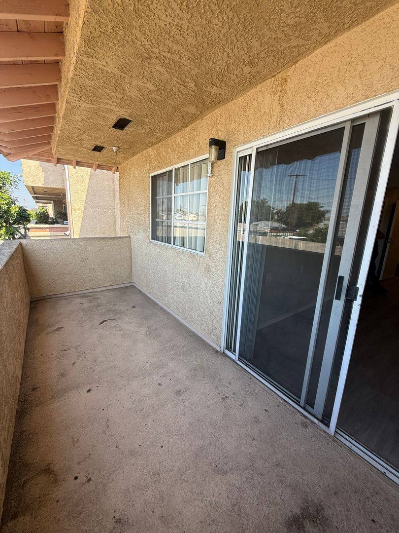 Apartment for rent at 12100 226th St, Hawaiian Gardens, CA 90716