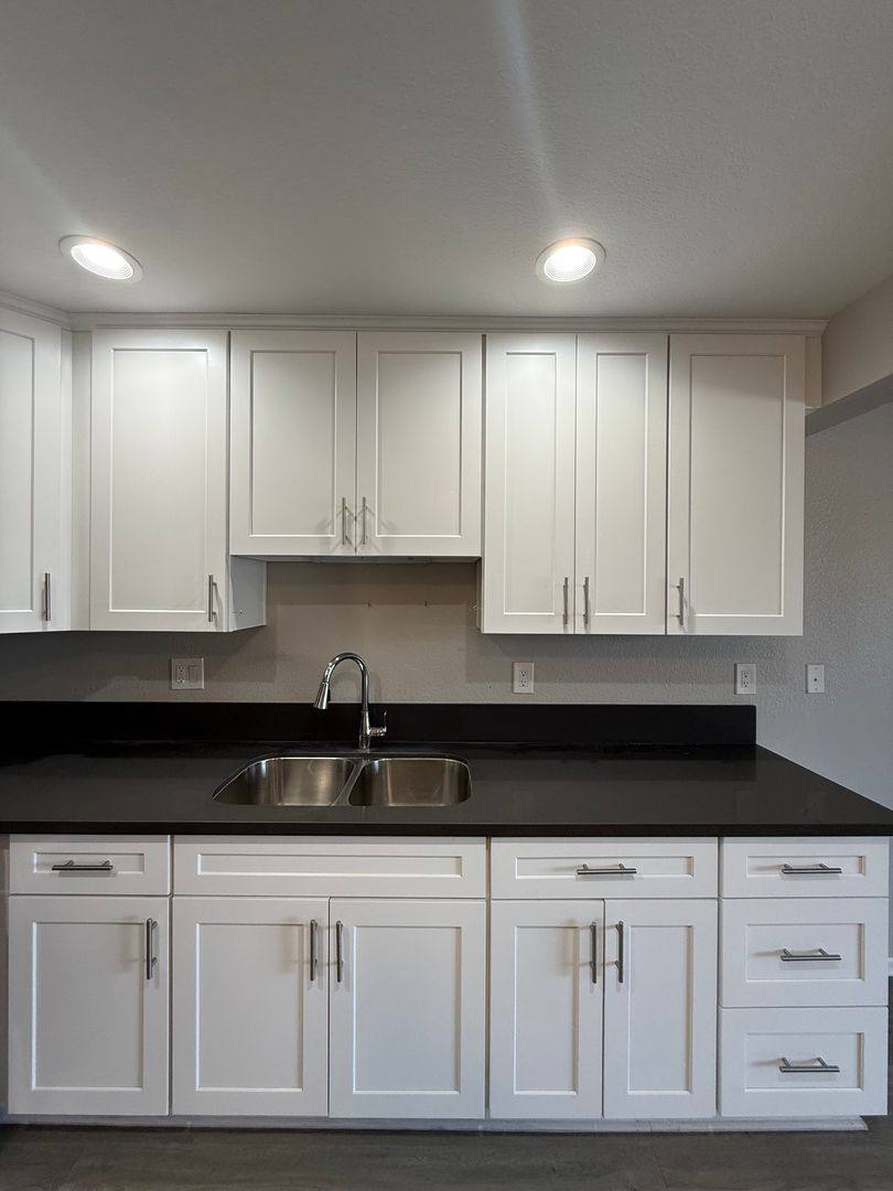 Apartment for rent at 12100 226th St, Hawaiian Gardens, CA 90716