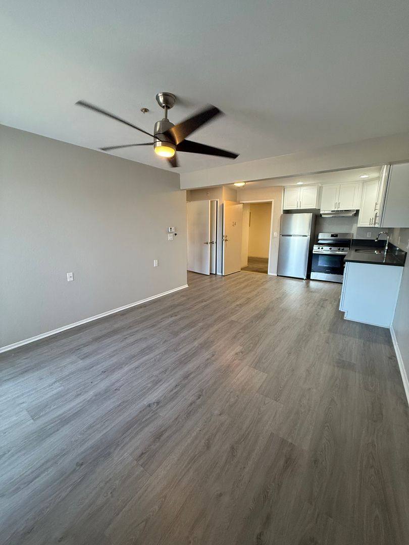 Apartment for rent at 12100 226th St, Hawaiian Gardens, CA 90716
