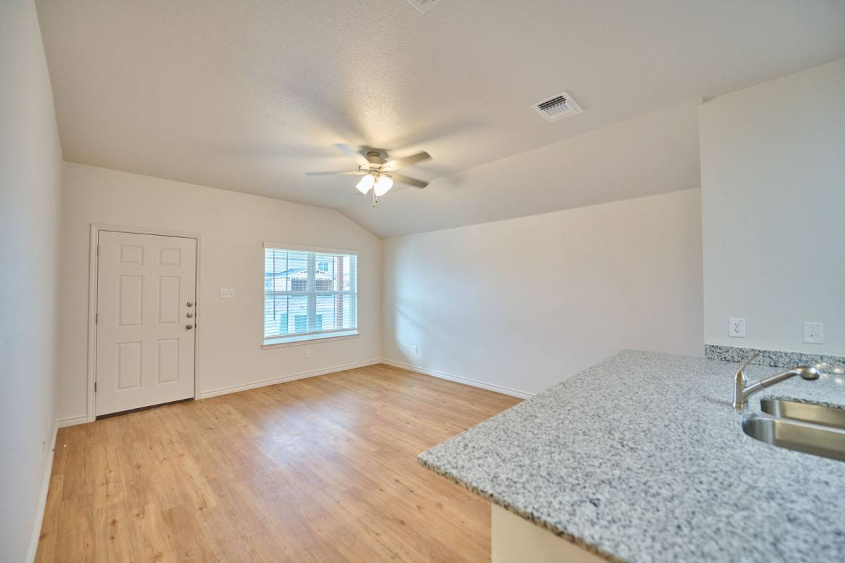 Townhouse for rent at 1813 Clovis Dr, Copperas Cove, TX 76522
